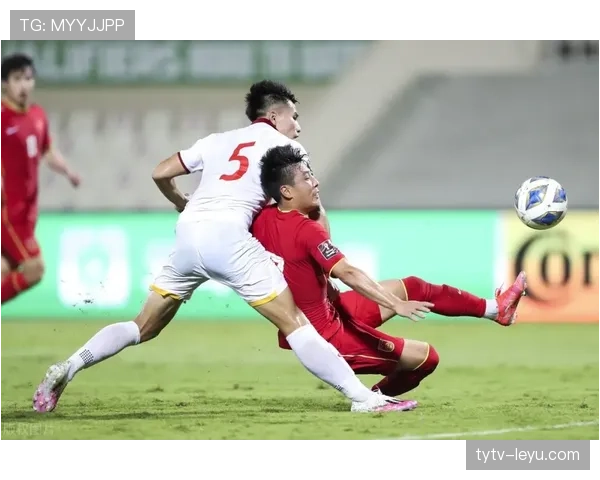 卢卡库助攻闪耀助球队关键取胜，表现引关注