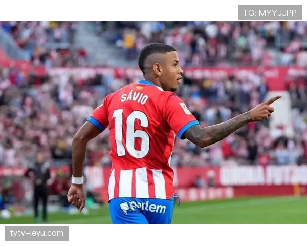 阿劳霍表现稳健，助球队力克强敌取得关键胜利