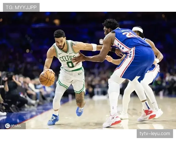 普里查德替补无球跑位较首发更为塔图姆拉开空间提效